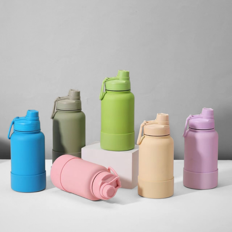 Heavy-Duty Adventure Hydration Flask | 18oz Double-Wall | Custom Gym Bulk