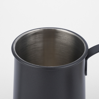 Chic Gooseneck Drip Kettle | 650ml Matte Black with Wooden
