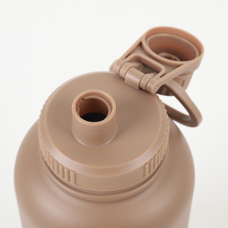 3-in-1 Pet Travel Hydration Jug | 32oz Vacuum Insulated | Pet Brand Bulk Sourcing
