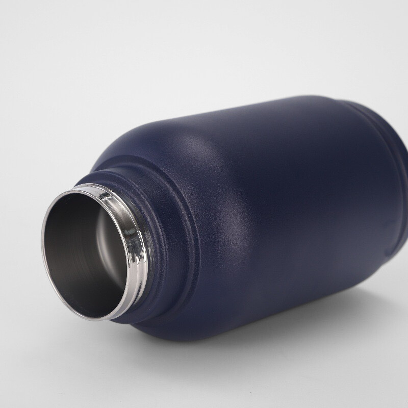 Heavy Duty 32oz Pet Travel Flask | Dual-Purpose Detachable Bowl | Pet Supply B2B